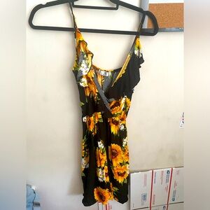 COPY - Sunflower dress Size Small Brand Tropical Trends